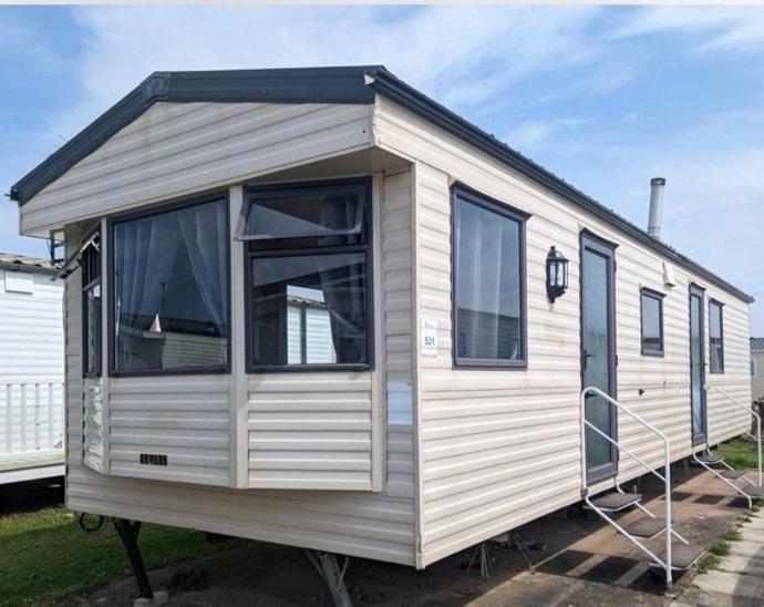 The Winchester Golden Gate Towyn Kinmel Bay ภายนอก รูปภาพ